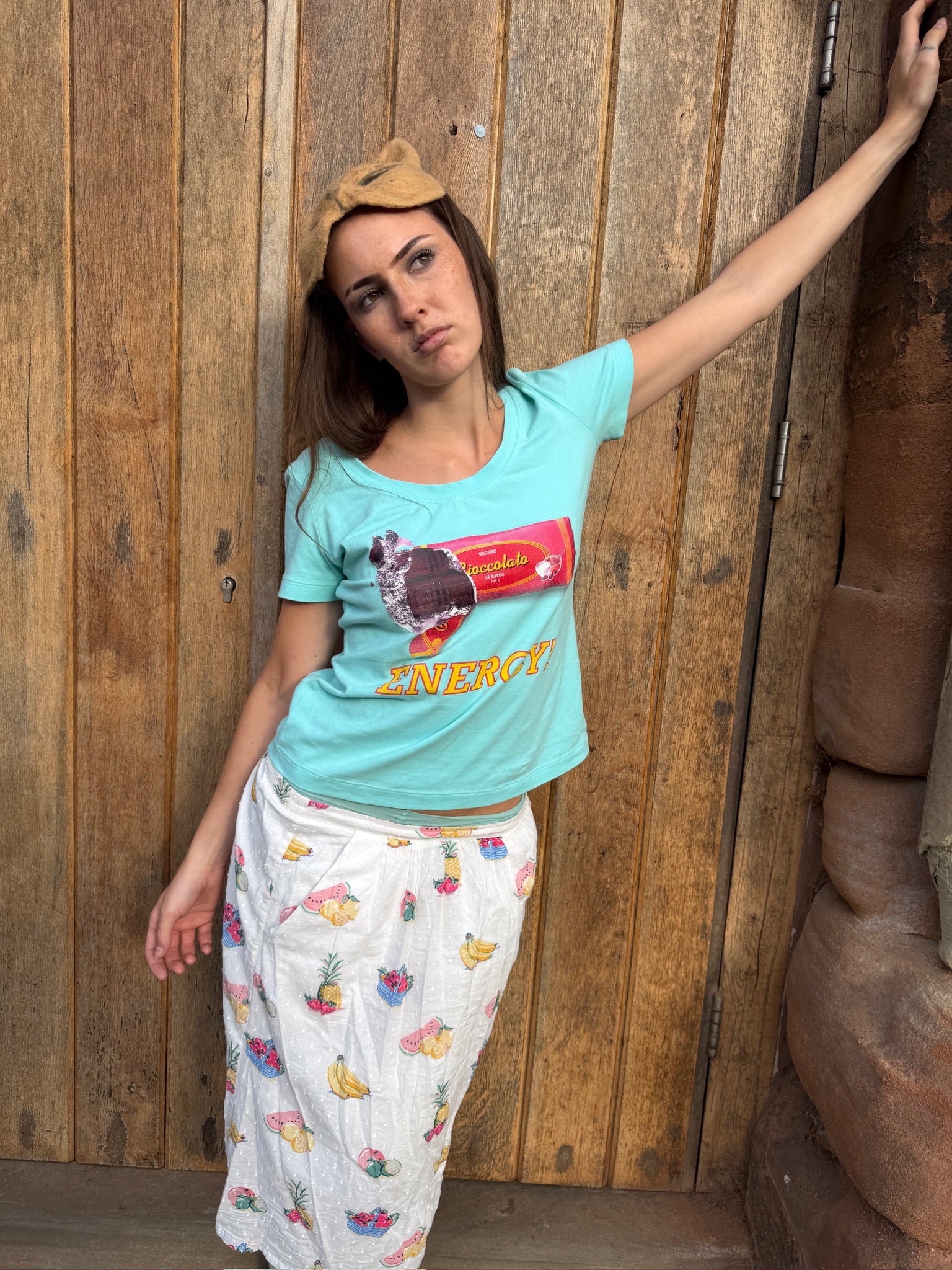 Vintage Moschino turquoise chocolate graphic tee!