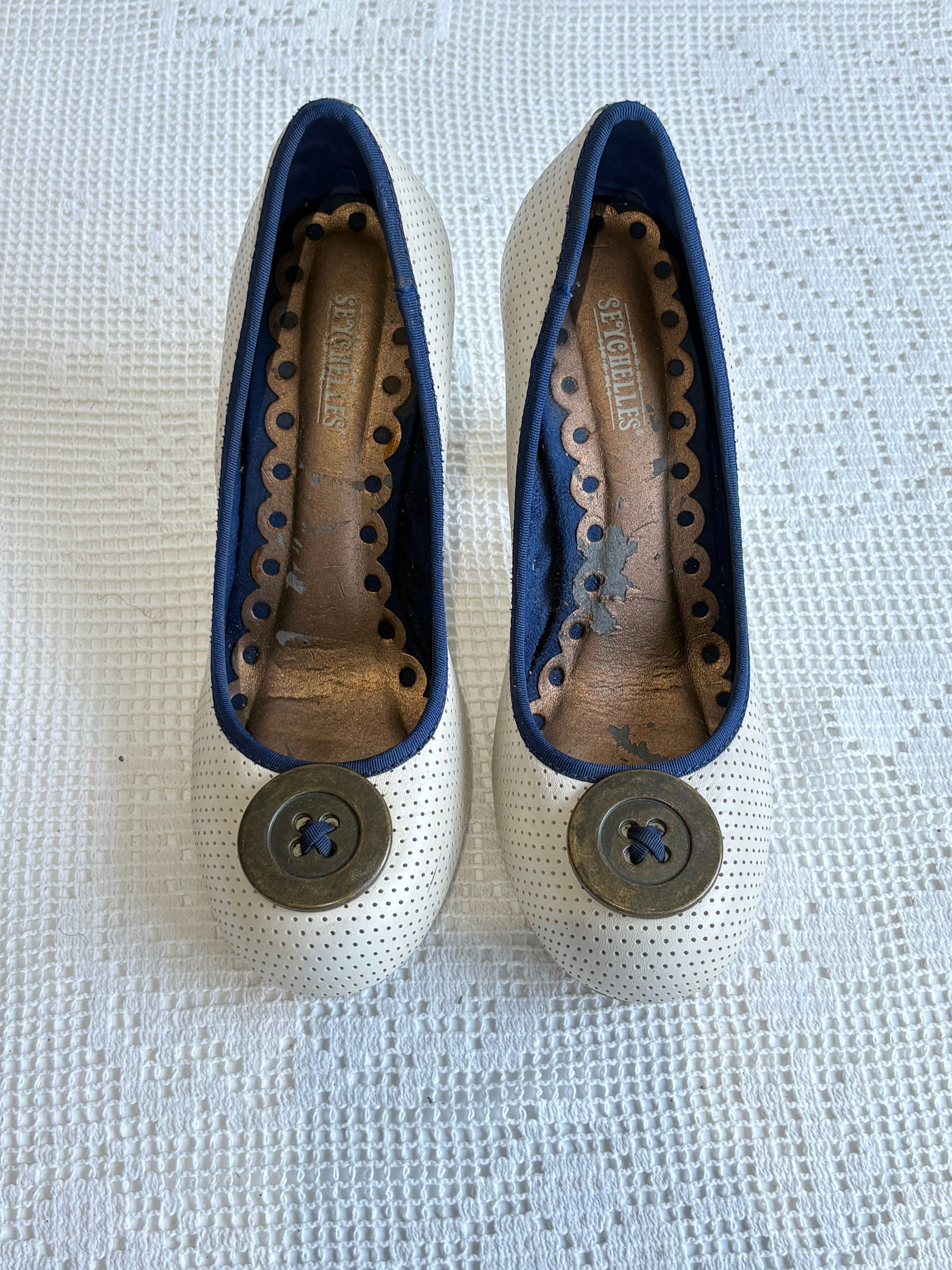 Vintage button statement heels