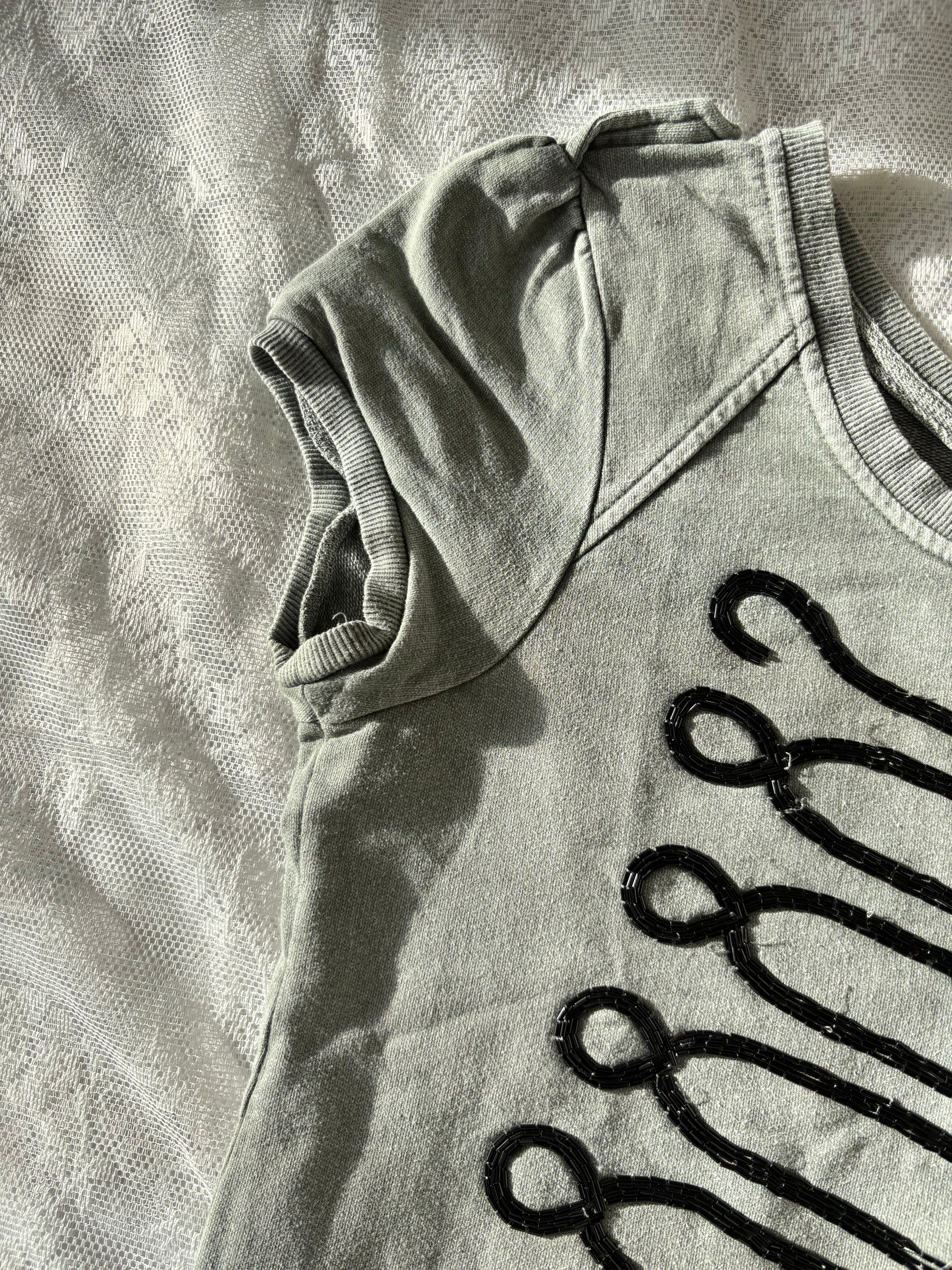 2010s military style capped sleeve jumper