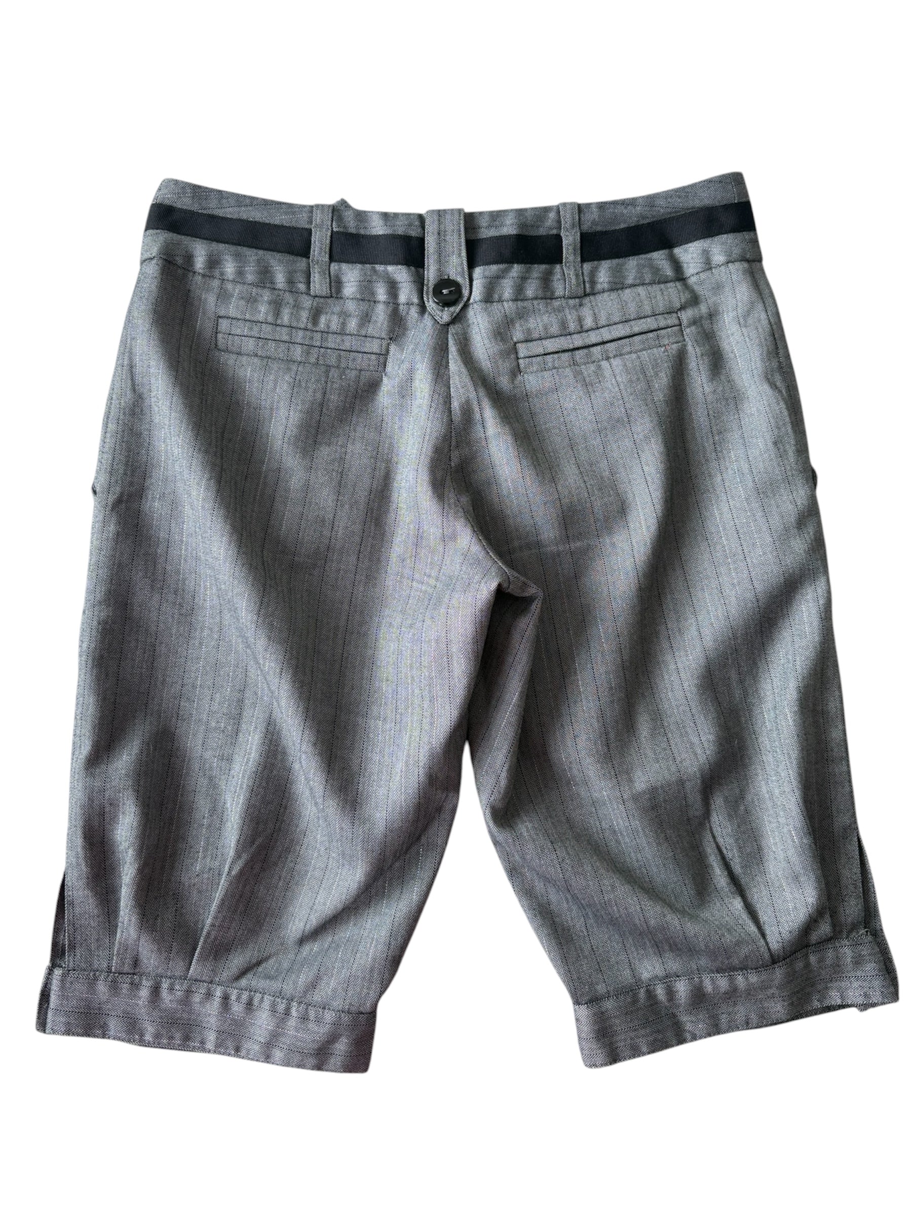 2000s pleated long shorts with bow!
