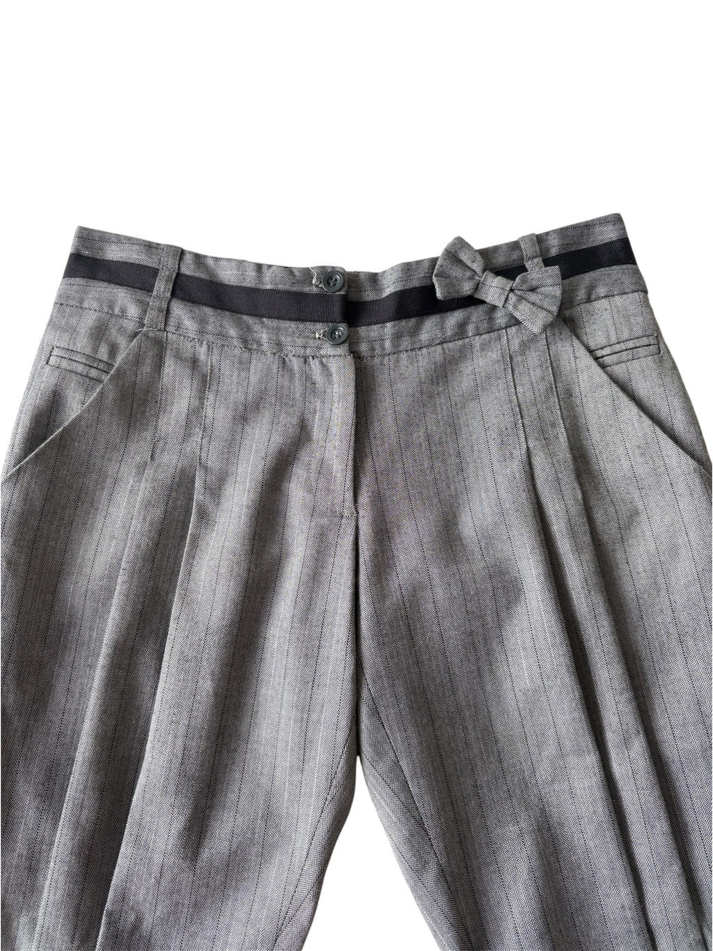 2000s pleated long shorts with bow!
