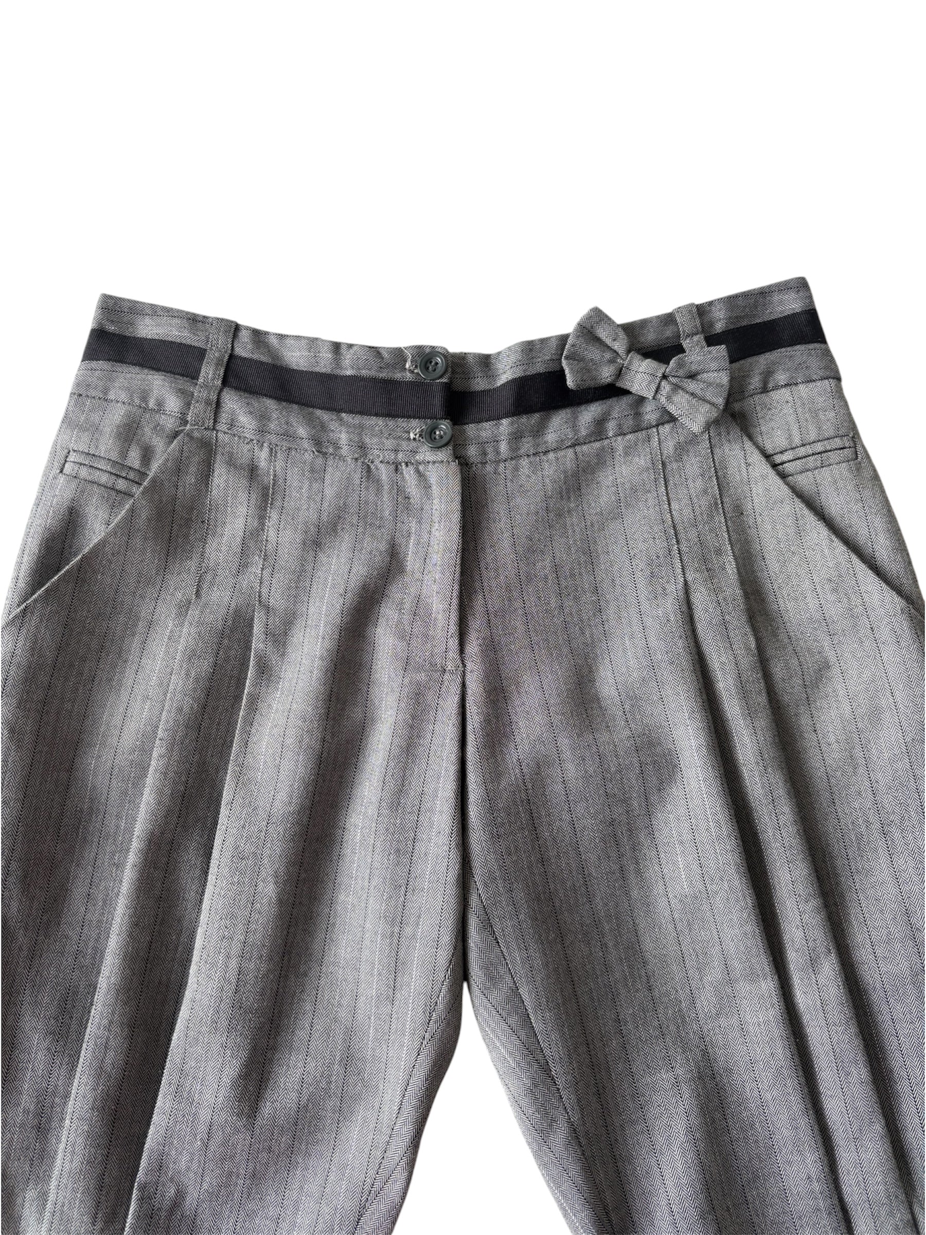 2000s pleated long shorts with bow!