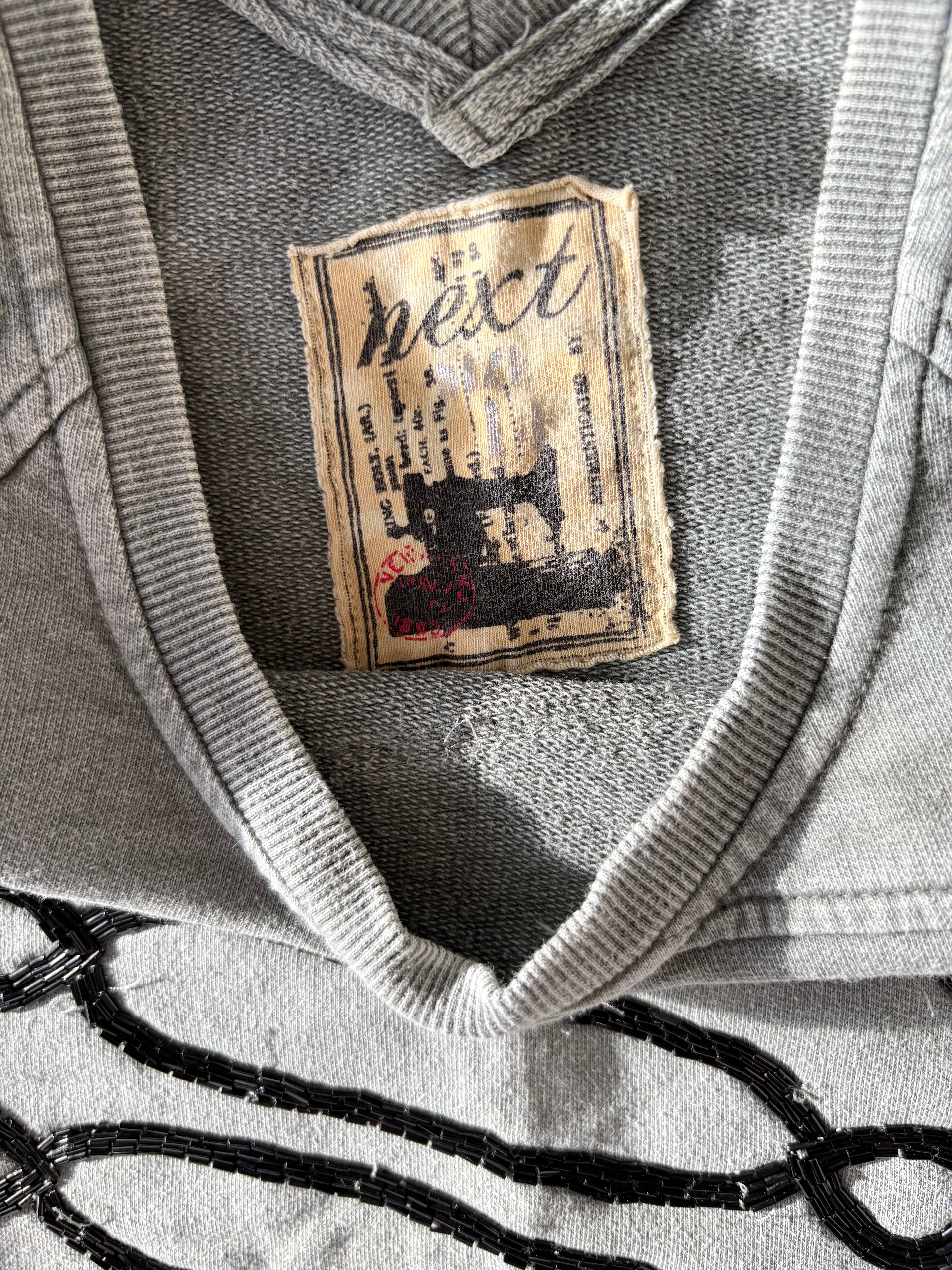 2010s military style capped sleeve jumper