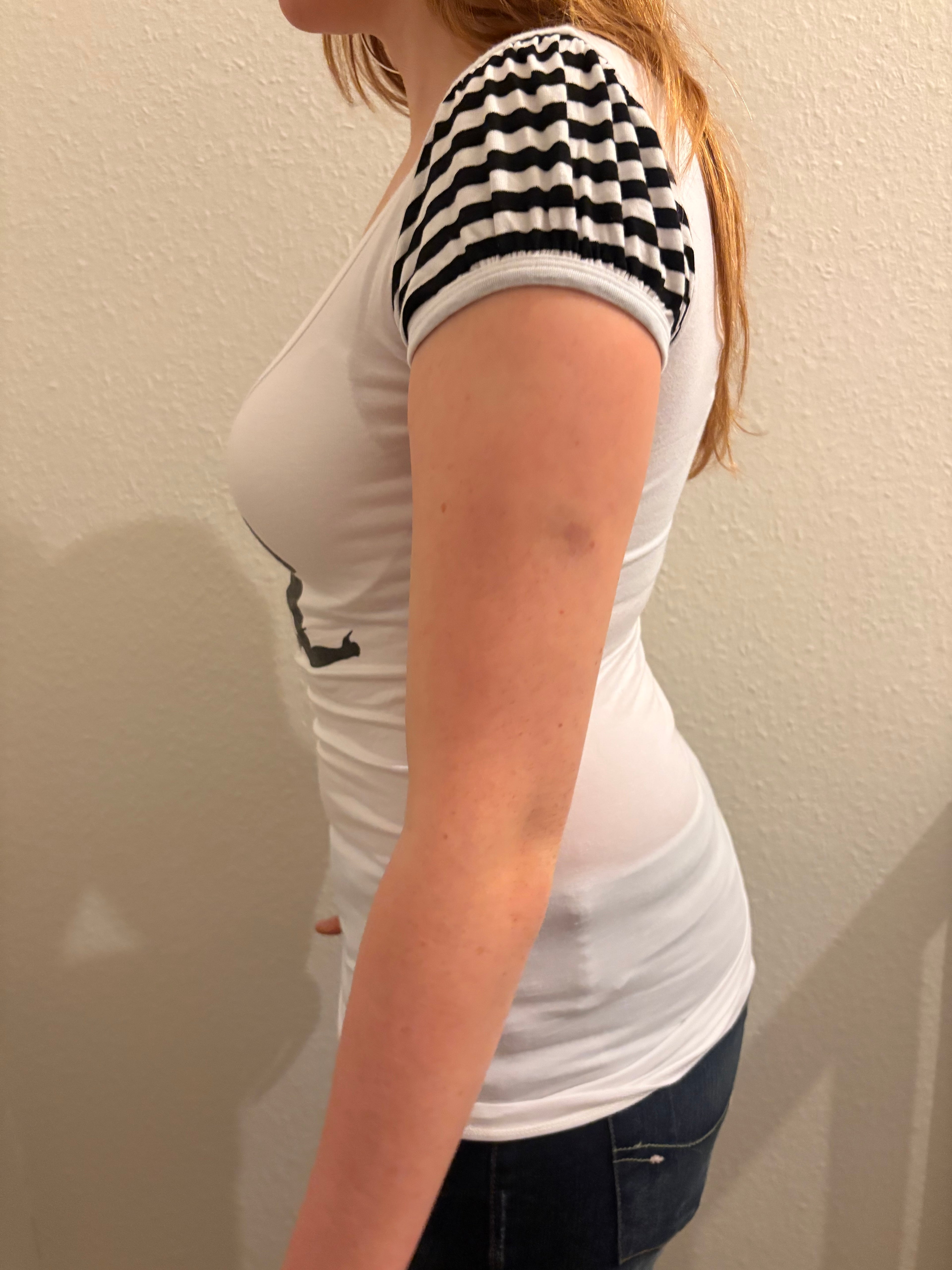 Y2K Denny Rose Graphic Capped Sleeve Baby Tee